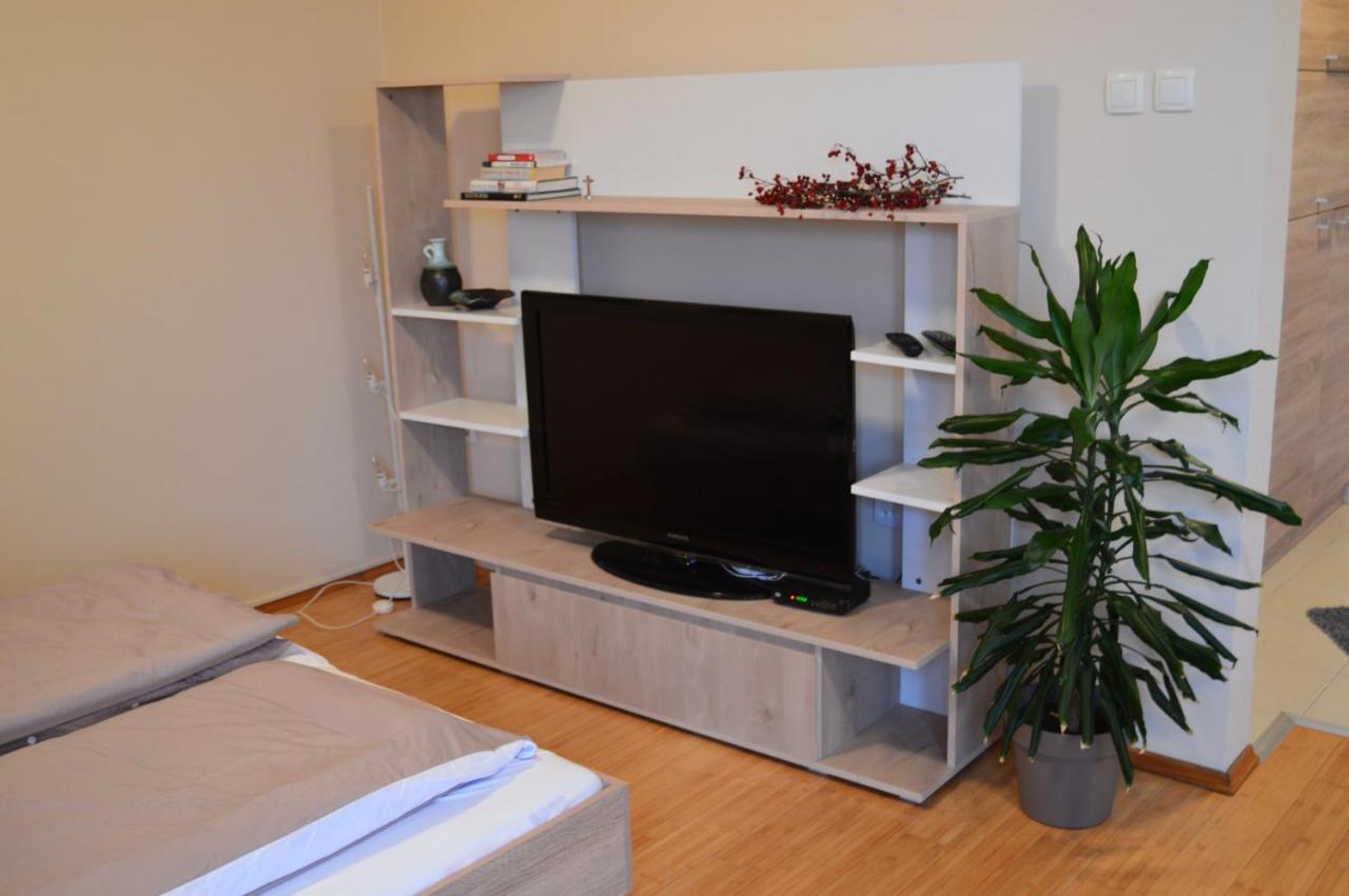 Apartman Mile Subotica Exterior foto
