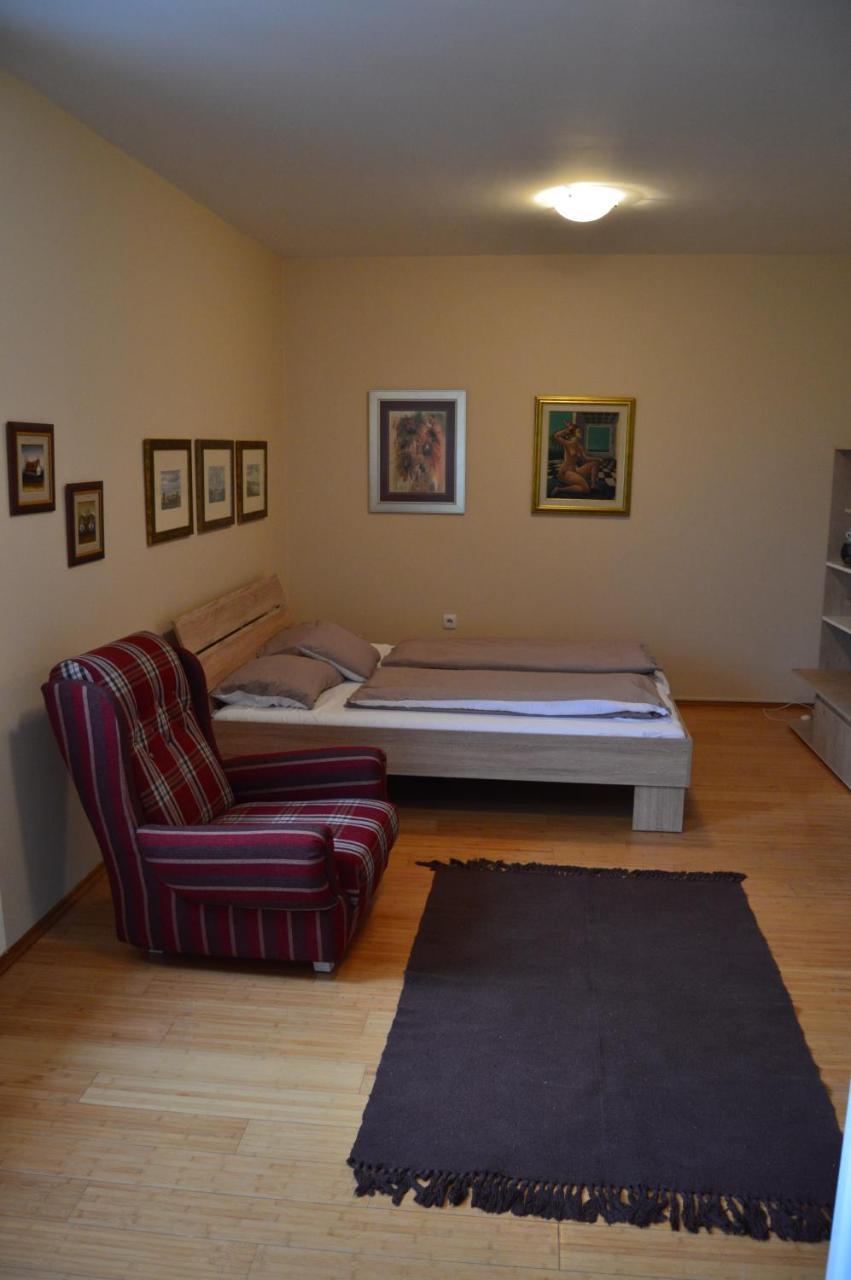 Apartman Mile Subotica Exterior foto
